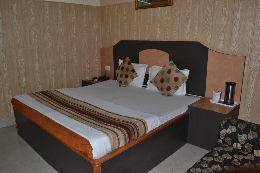 Hotel Atithi International Katra  Cameră foto