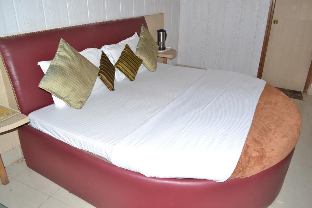 Hotel Atithi International Katra  Cameră foto